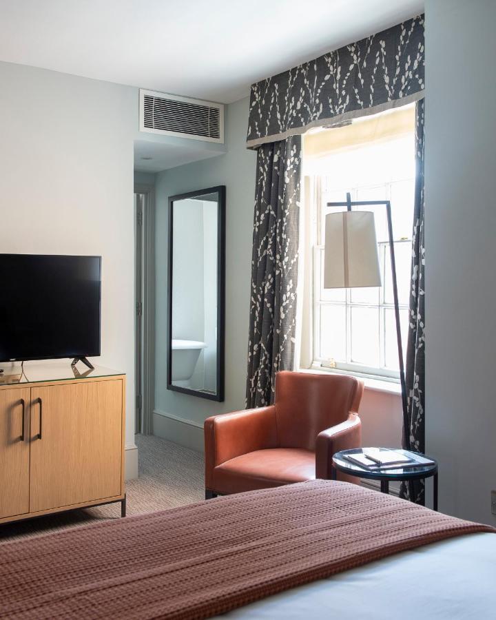Bush Hotel Farnham 法纳姆 外观 照片
