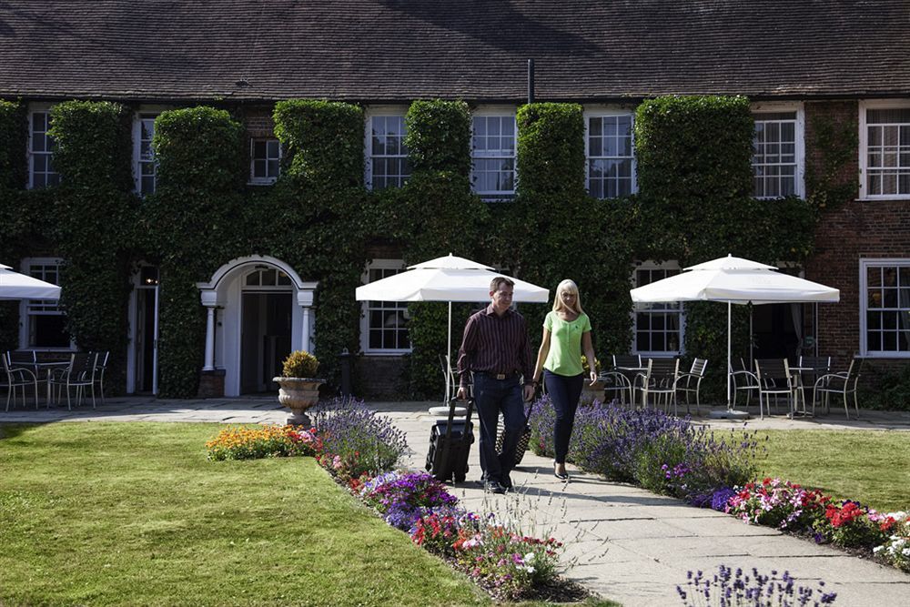 Bush Hotel Farnham 法纳姆 外观 照片